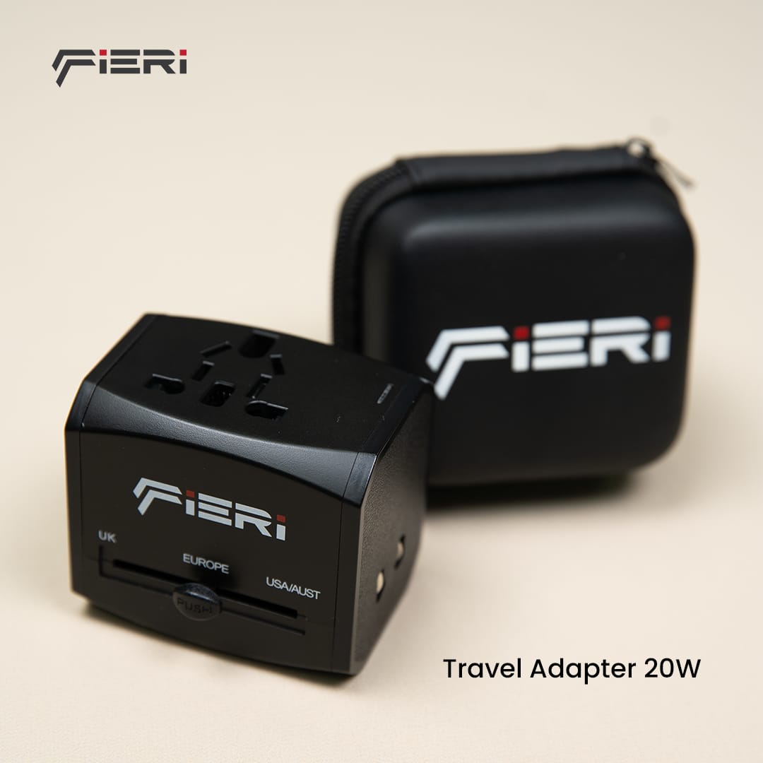 Adaptor Perjalanan Universal Fieri 20W XI1 1x USB-C + 2x USB-A